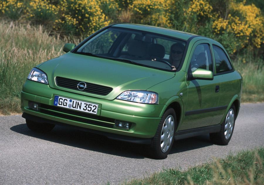  Opel Astra 3-Door (G) 1998 года  (фото 5 из 36)